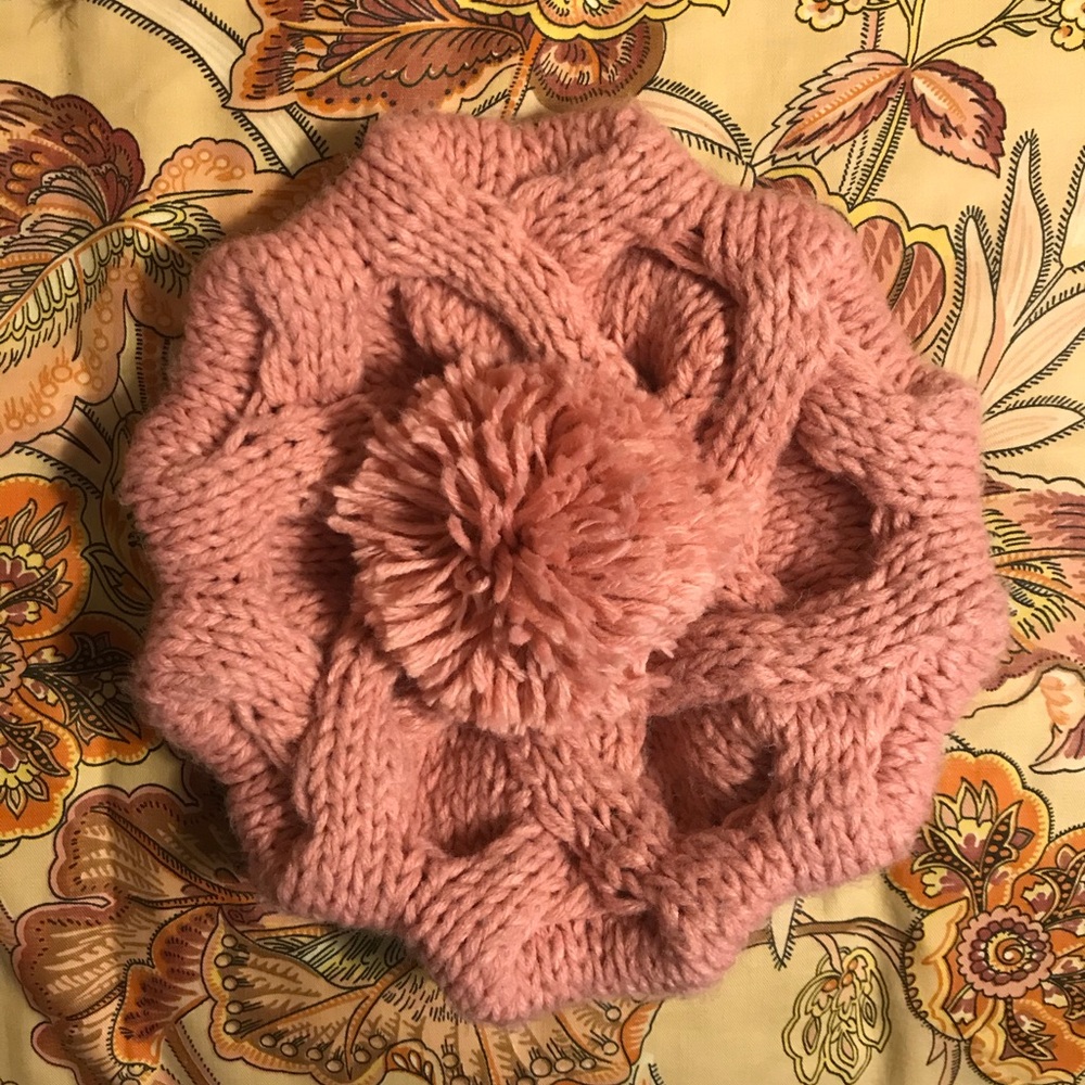 Pink Knit Beret w/Pompom